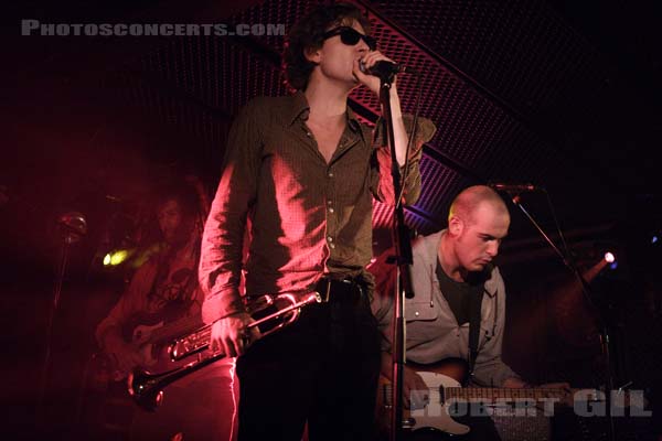 TEYSS - 2006-08-31 - PARIS - Batofar - 